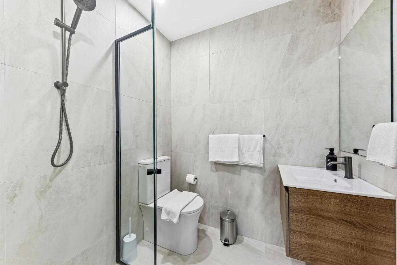 Urban Oasis In Heart Of Homebush Сидней Экстерьер фото