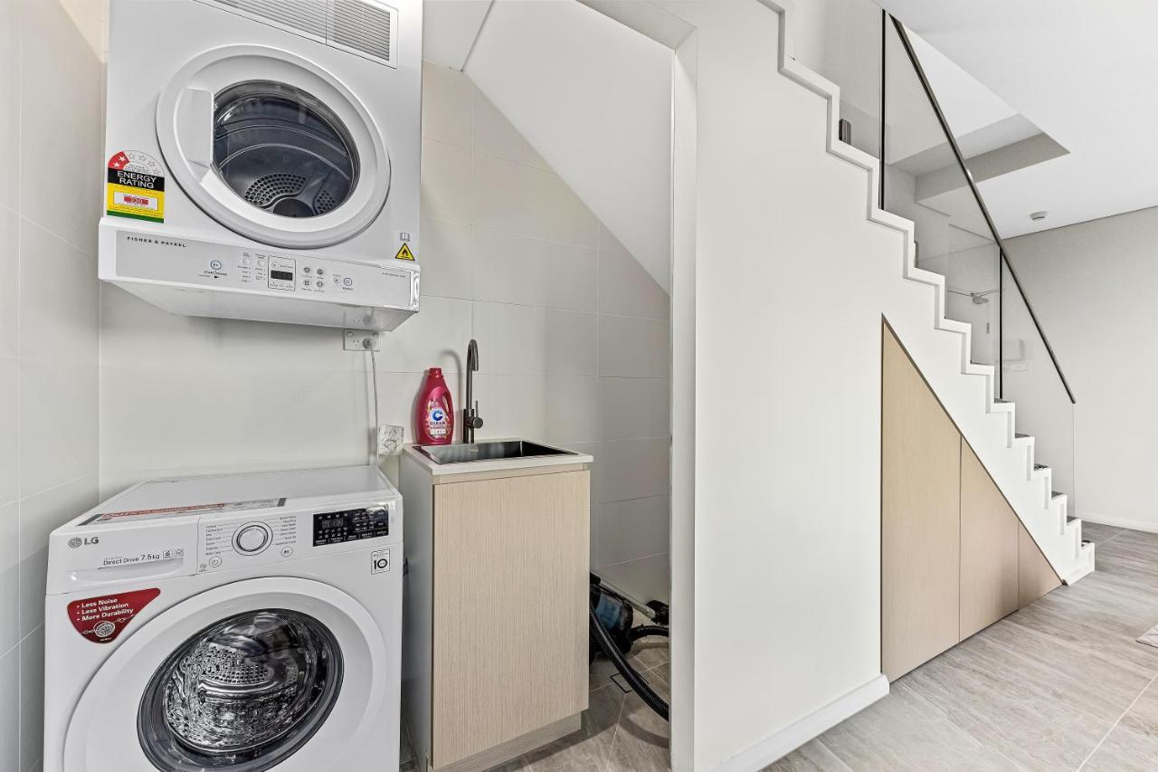 Urban Oasis In Heart Of Homebush Сидней Экстерьер фото
